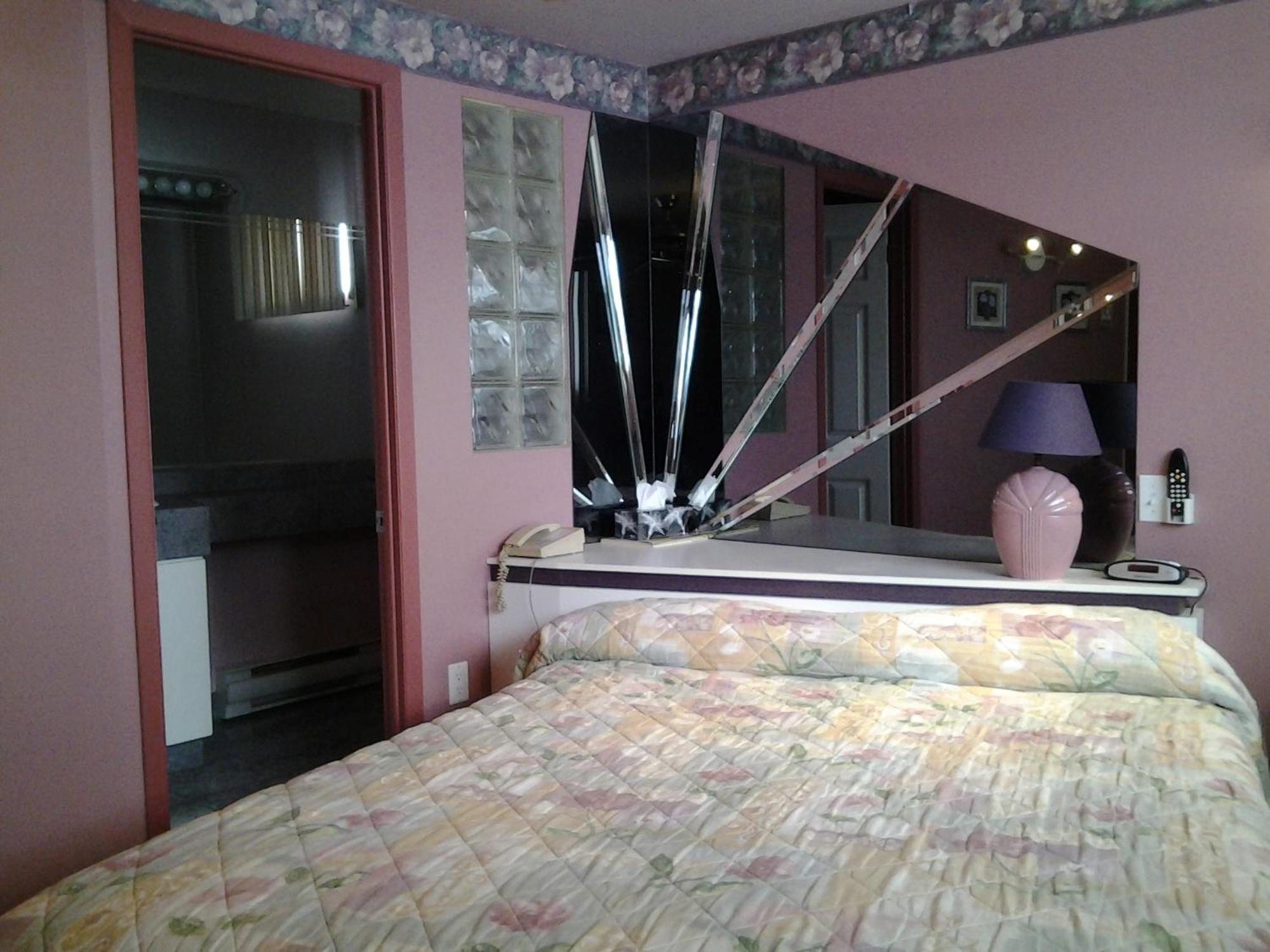 Motel Normandie Louiseville Rum bild